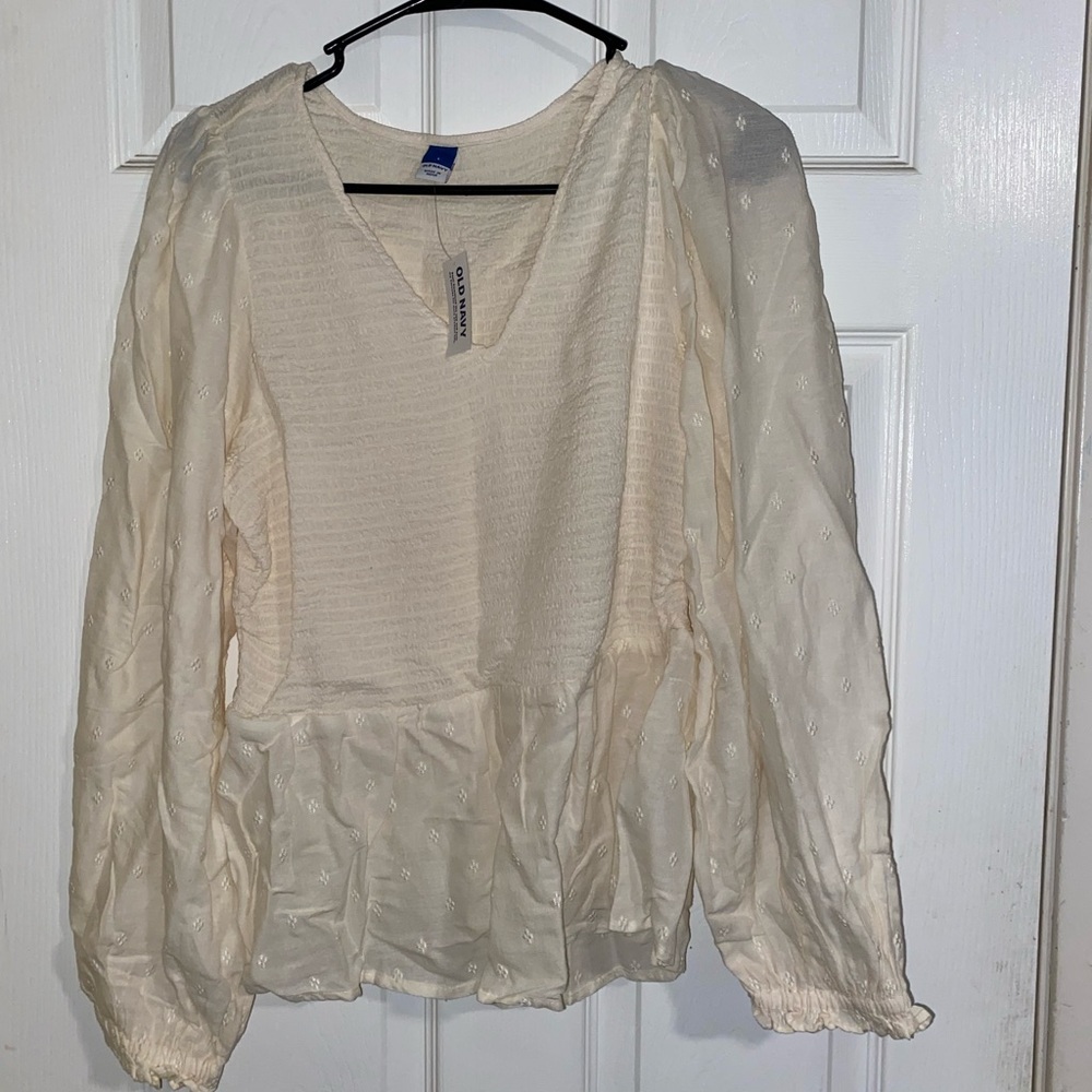 womens cream colored puff sleeve blouse!